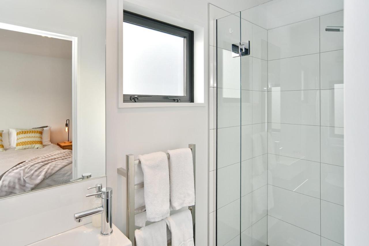 Salisbury Style - Modern City Apartment - Christchurch Holiday Homes Экстерьер фото