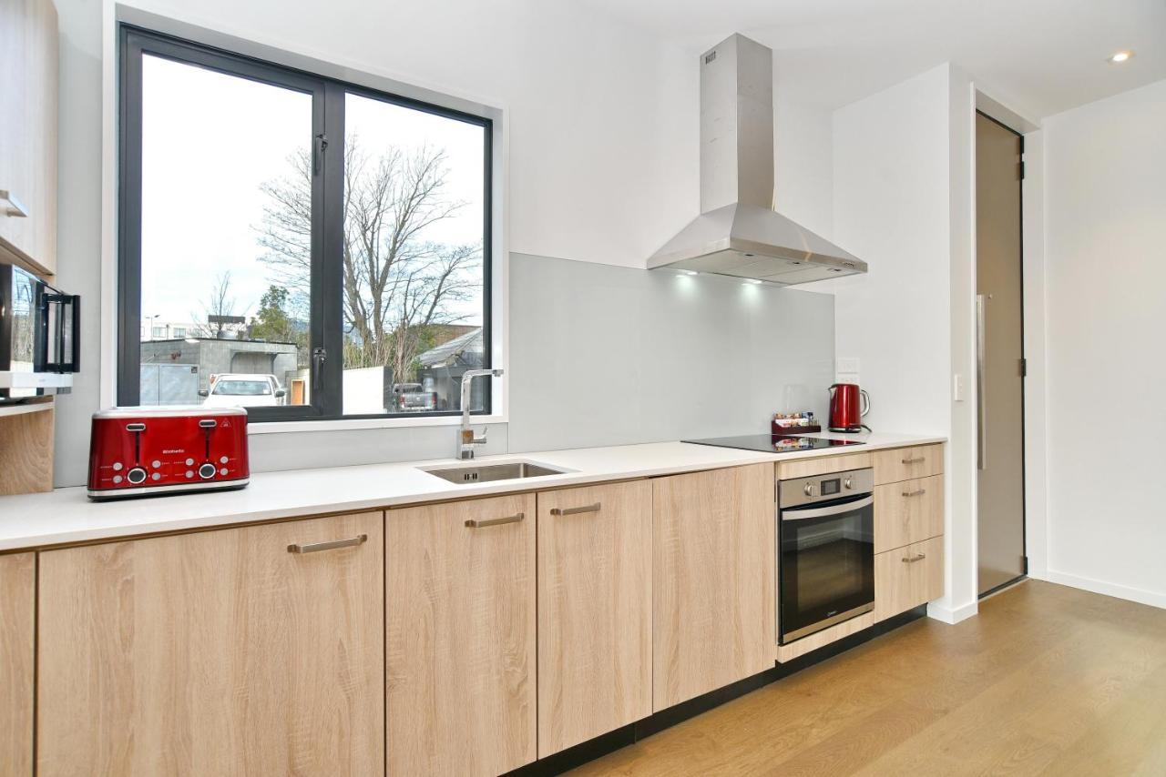 Salisbury Style - Modern City Apartment - Christchurch Holiday Homes Экстерьер фото
